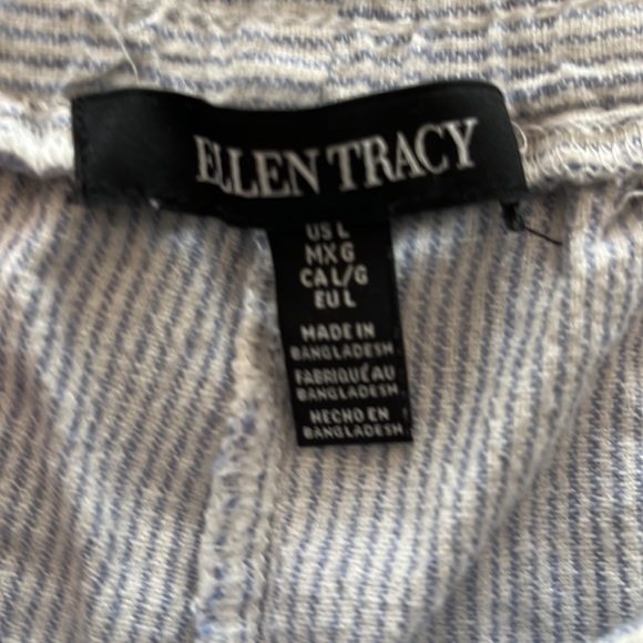 Easy breezy blue and white pull on shorts by Ellen Tracy! - Picture 4 of 5